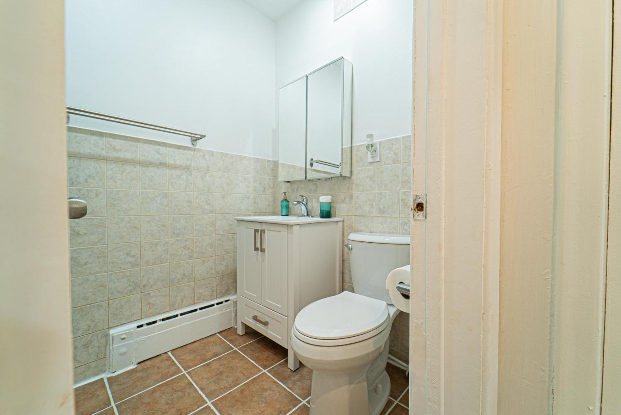 Quiet & Comfortable Double Private Room, Free Parking Toronto Zewnętrze zdjęcie