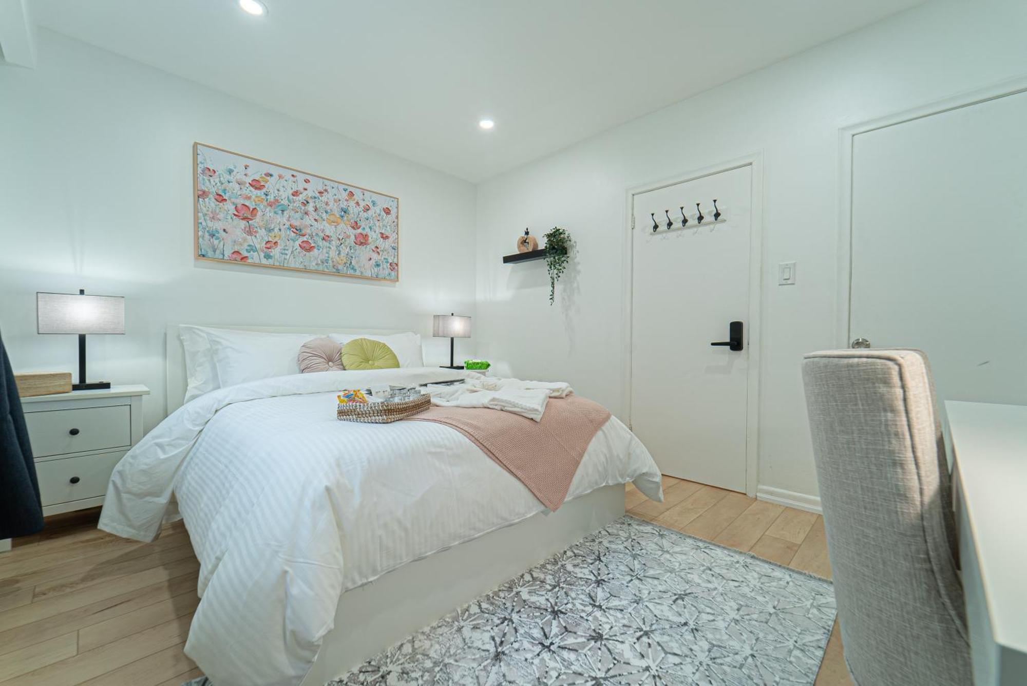 Quiet & Comfortable Double Private Room, Free Parking Toronto Zewnętrze zdjęcie